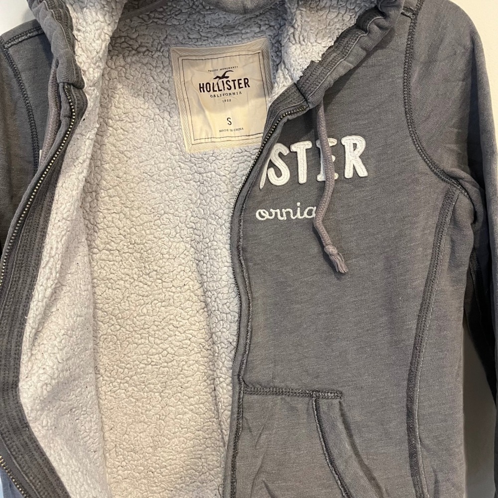 VTG Y2K Hollister Hoodie Sweatshirt Full Zip Fleece Sherpa Lined Gray Size Small - Picture 5 of 5
